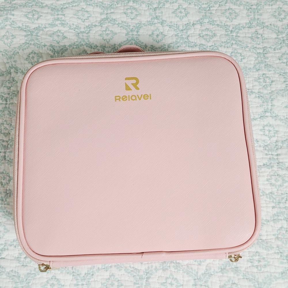 Relavel Pink Travel Makeup Organizer Hard‎ Shell Coquette Minimalist Clean Girl